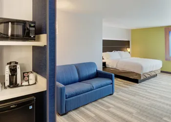 Holiday Inn Express Newberg - Wine Country by IHG hotel thumbnail 8