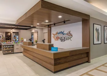 Hilton Garden Inn Portland/Lake Oswego hotel thumbnail 3