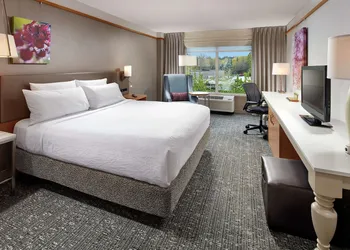 Hilton Garden Inn Portland/Lake Oswego hotel thumbnail 4