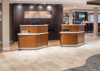 Courtyard by Marriott Portland North hotel thumbnail 3