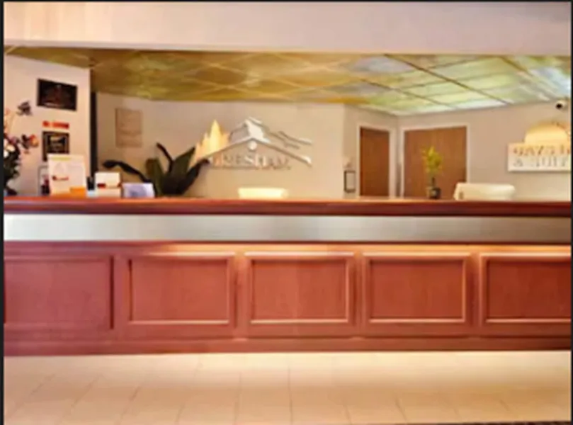 Days Inn & Suites by Wyndham Gresham hotel detail image 2