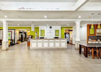 Hilton Garden Inn Portland Airport hotel thumbnail 4
