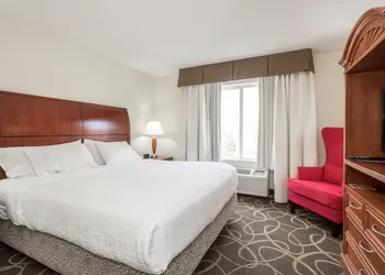 Hilton Garden Inn Portland Airport hotel thumbnail 6