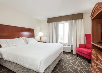 Hilton Garden Inn Portland Airport hotel thumbnail 6