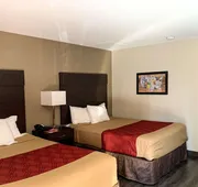 Econo Lodge Portland Downtown hotel detail image 5