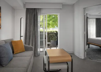 Homewood Suites by Hilton Vancouver-Portland hotel thumbnail 6