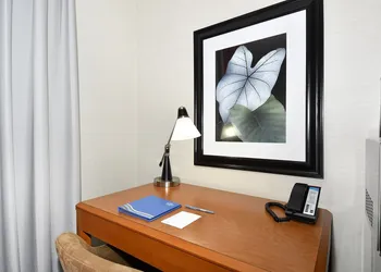 Fairfield Inn & Suites by Marriott Portland Airport hotel thumbnail 4