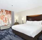 Fairfield Inn & Suites by Marriott Portland Airport hotel detail image 7