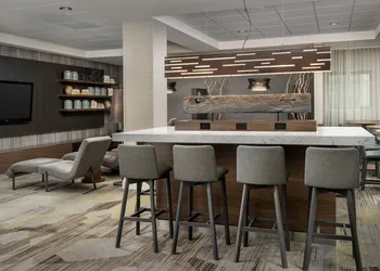 Courtyard by Marriott Portland Tigard hotel thumbnail 3