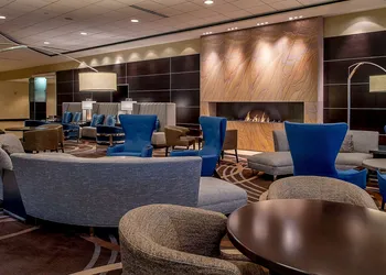 Hilton St. Louis at the Ballpark hotel thumbnail 2