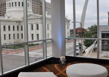 Hilton St. Louis at the Ballpark hotel thumbnail 3