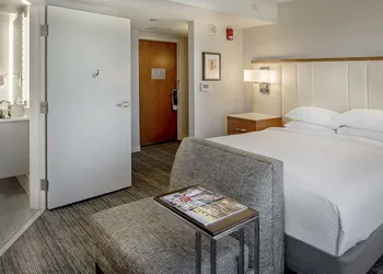 Hilton St. Louis at the Ballpark hotel thumbnail 5