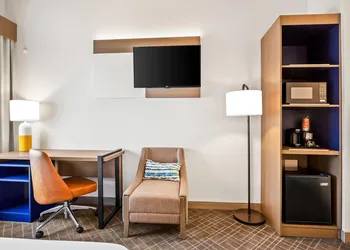 Comfort Inn & Suites O'Fallon - St. Louis Area hotel thumbnail 6