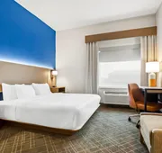 Comfort Inn & Suites O'Fallon - St. Louis Area hotel detail image 7