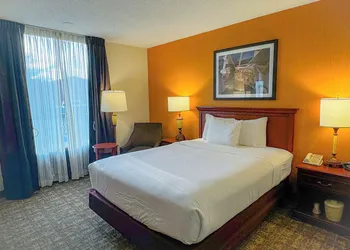 Wingate by Wyndham St. Louis/Fenton Route 66 hotel thumbnail 6
