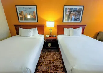 Wingate by Wyndham St. Louis/Fenton Route 66 hotel thumbnail 8