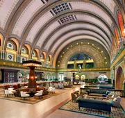 St. Louis Union Station Hotel, Curio Collection by Hilton hotel detail image 3