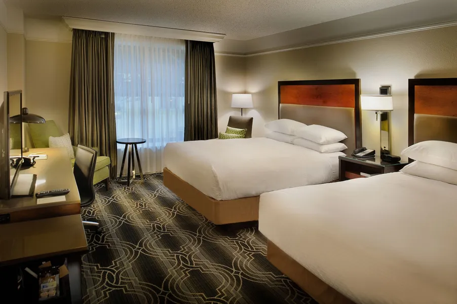 St. Louis Union Station Hotel, Curio Collection by Hilton hotel detail image 6