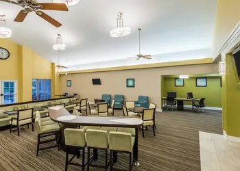 Larkspur Landing Extended Stay Suites St. Louis Riverport - Airport West hotel thumbnail 4