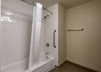 Comfort Inn Collinsville near St. Louis hotel thumbnail 8