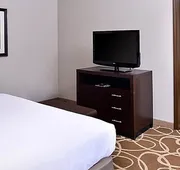Elimwood Hotel, a Ramada by Wyndham hotel detail image 7