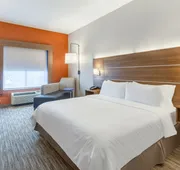 Holiday Inn Express & Suites O'Fallon/Shiloh by IHG hotel detail image 4