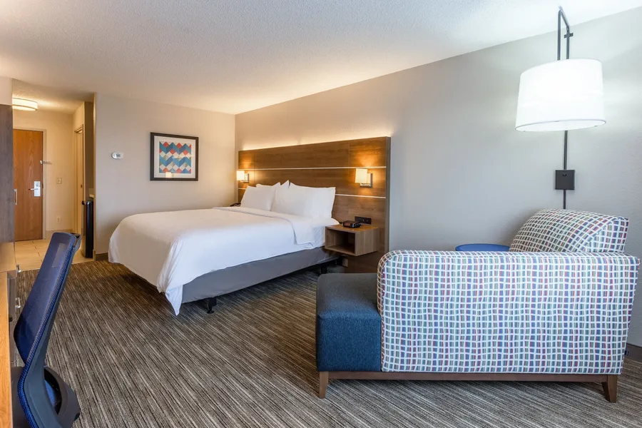 Holiday Inn Express & Suites O'Fallon/Shiloh by IHG hotel detail image 6