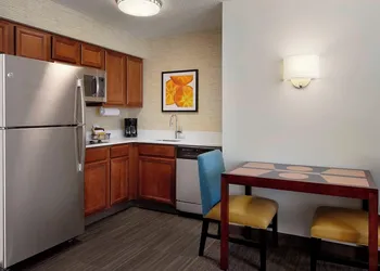 Residence Inn by Marriott St Louis Airport hotel thumbnail 8