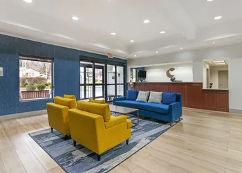 Comfort Inn Near Six Flags St. Louis hotel thumbnail 3