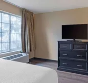 Extended Stay America Select Suites - St. Louis - Airport - Central hotel detail image 7