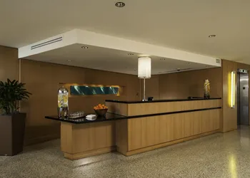 Edgewater Beach Hotel hotel thumbnail 2
