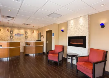 Baymont by Wyndham Bonita Springs Naples North hotel thumbnail 2
