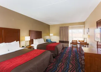 Baymont by Wyndham Bonita Springs Naples North hotel thumbnail 4