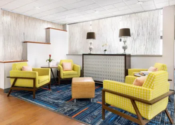 Hampton Inn Naples Central hotel thumbnail 2