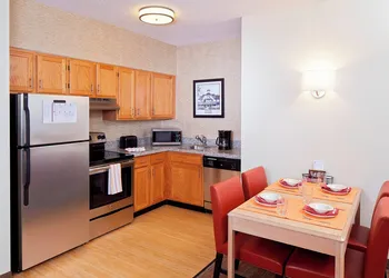 Residence Inn by Marriott Naples hotel thumbnail 8