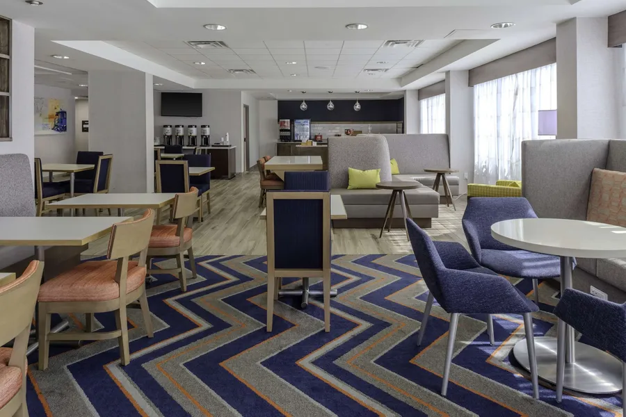 Hampton Inn Sarasota - I-75 Bee Ridge hotel detail image 2