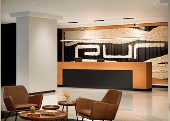 Hotel PUR Quebec, a Tribute Portfolio Hotel hotel thumbnail 4