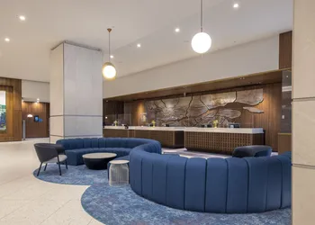 Hilton Quebec hotel thumbnail 2