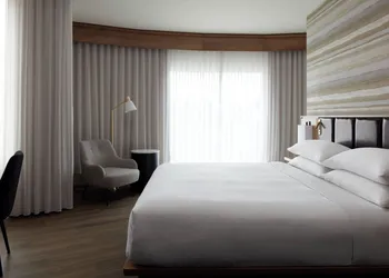 Quebec City Marriott Downtown hotel thumbnail 5
