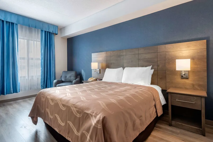 Quality Suites Quebec hotel detail image 6