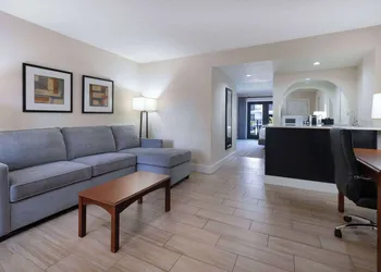 Wyndham Boca Raton Hotel hotel thumbnail 8