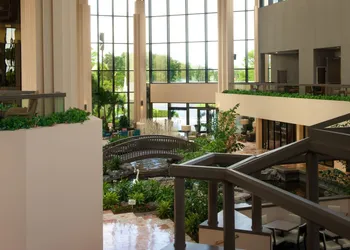 Embassy Suites by Hilton Palm Beach Gardens PGA Boulevard hotel thumbnail 3