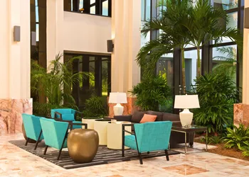 Embassy Suites by Hilton Palm Beach Gardens PGA Boulevard hotel thumbnail 6