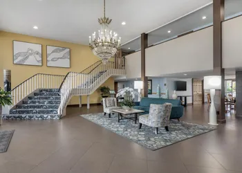 Best Western Palm Beach Lakes hotel thumbnail 2
