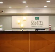 Quality Inn & Suites Oceanside near Camp Pendleton hotel detail image 5