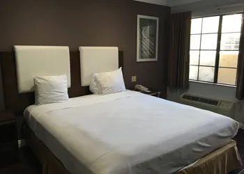 Hotel Pacific Manhattan Beach hotel thumbnail 5
