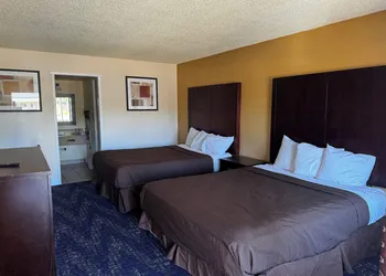 GuestPlace Inn & Suites hotel thumbnail 2