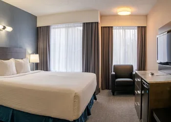Red Carpet Inn hotel thumbnail 2