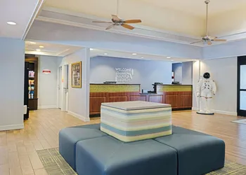 Hampton Inn Cocoa Beach/Cape Canaveral hotel thumbnail 5