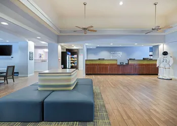 Hampton Inn Cocoa Beach/Cape Canaveral hotel thumbnail 6